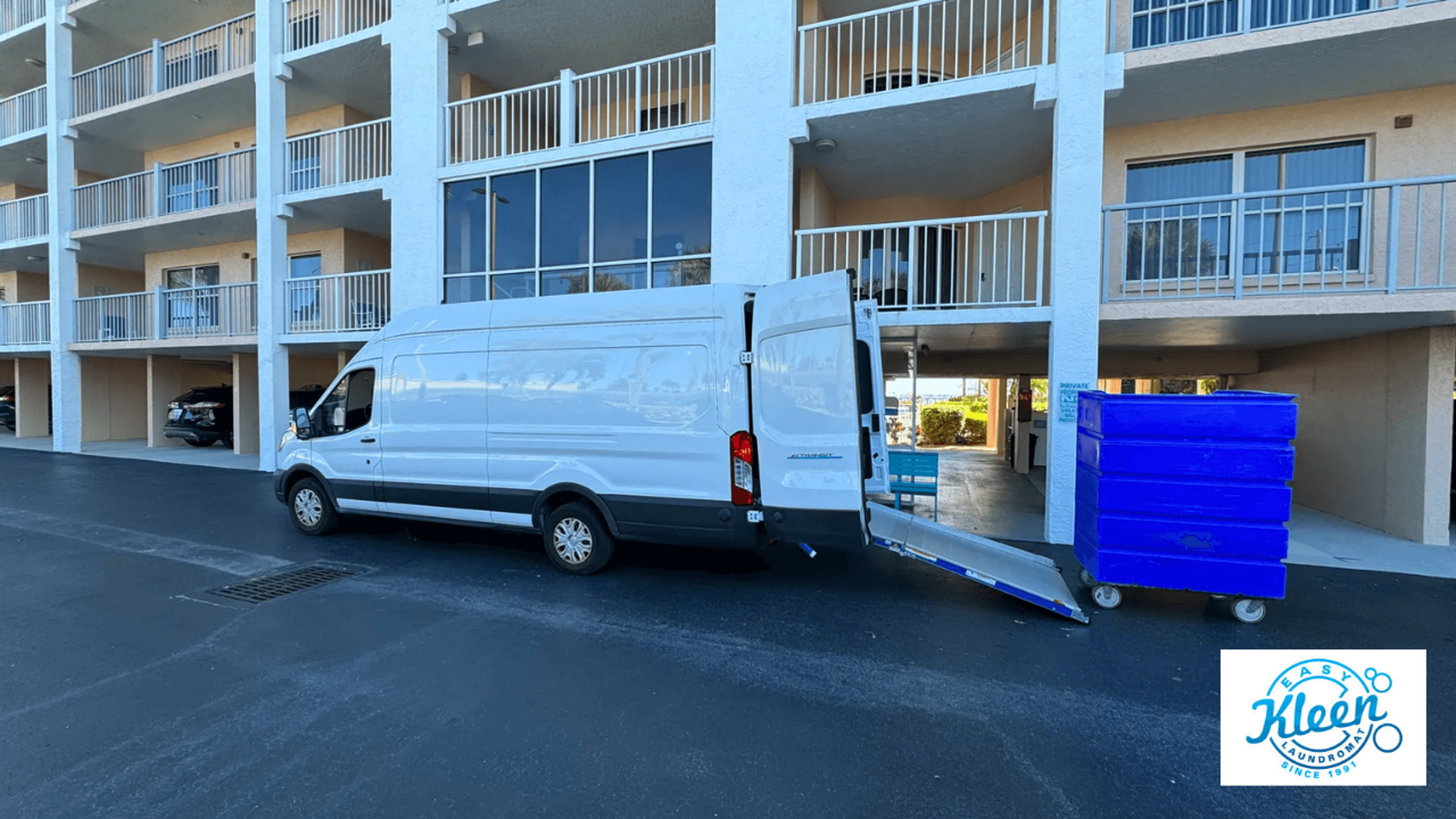 Uniform Laundry Service In Johns Pass