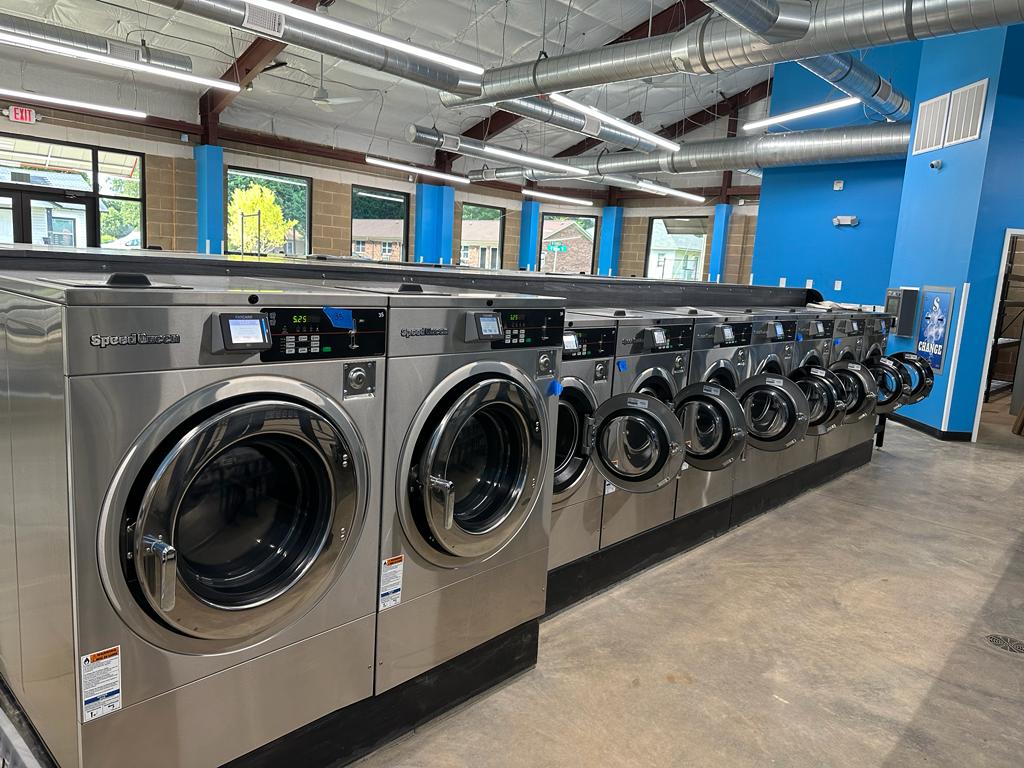 Experience Excellence Pinellas Park, FL Commercial Laundry by Easy