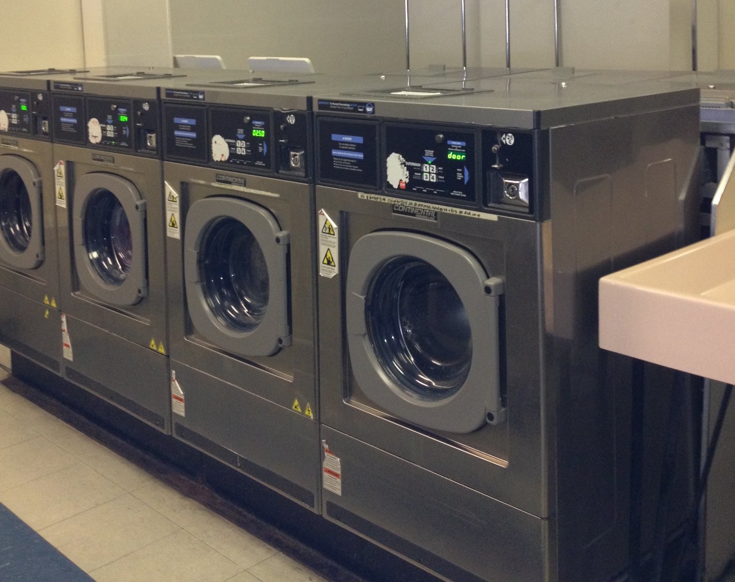 Convenient Laundry Pickup Service in Clearwater Beach, FL Easy Kleen
